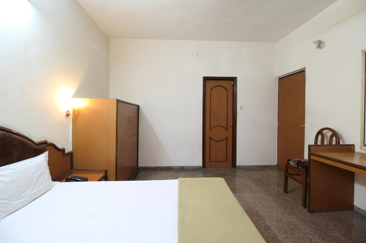 Soubhagya Inn Силвасса Экстерьер фото