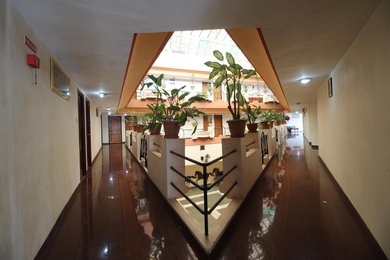 Soubhagya Inn Силвасса Экстерьер фото