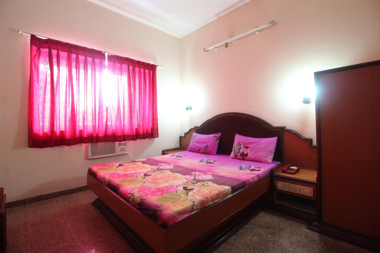Soubhagya Inn Силвасса Экстерьер фото