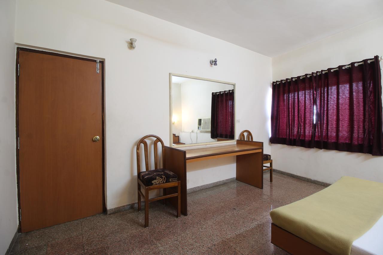 Soubhagya Inn Силвасса Экстерьер фото