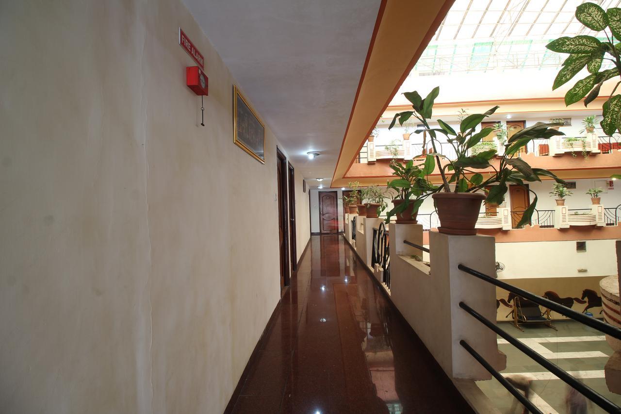 Soubhagya Inn Силвасса Экстерьер фото
